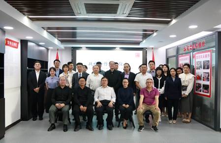 850c23f2b251602ae29be15286c6918